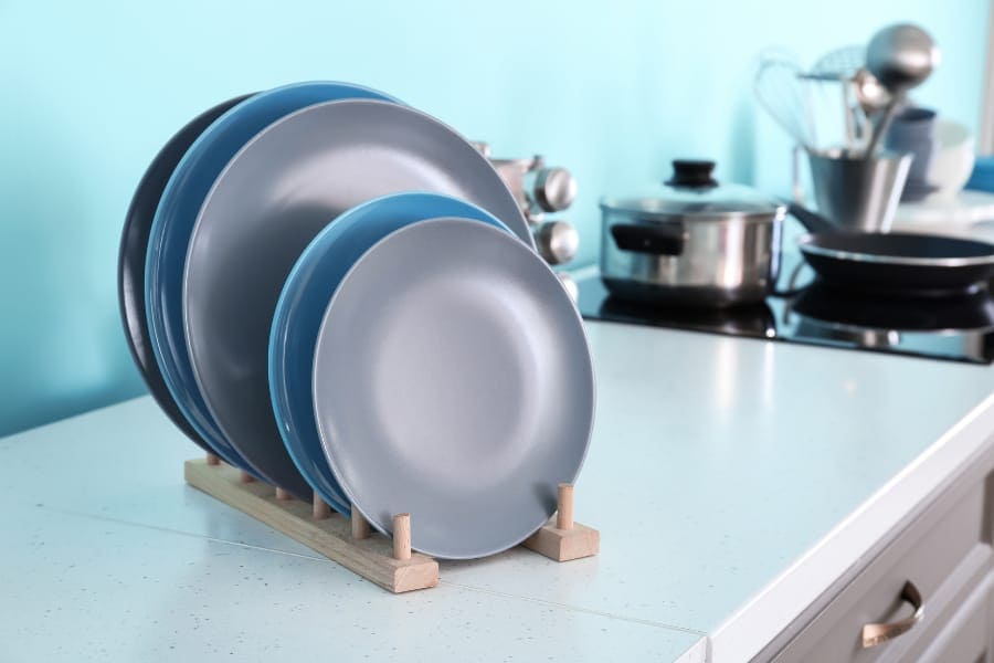 plate rack in kitchen