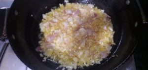 chopped onion for peanut chicken